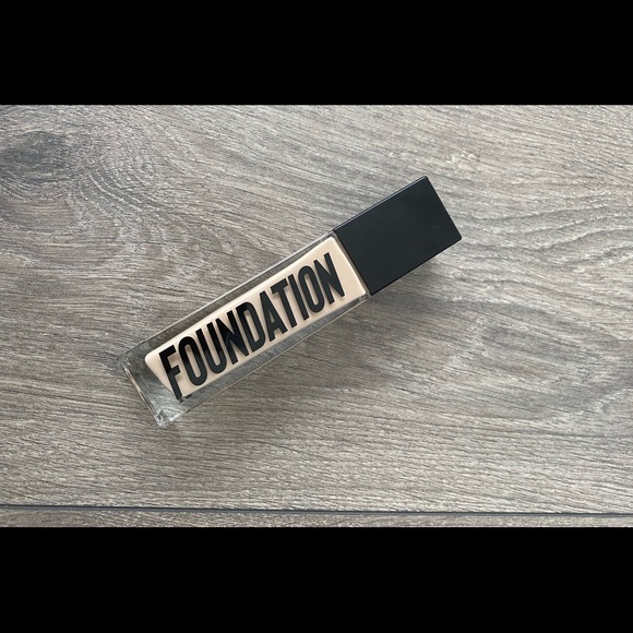 Anastasia Beverly Hills Luminous Foundation - Picture 2 of 3